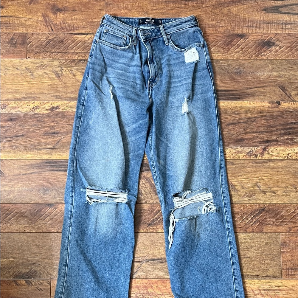 Hollister Women's High Rise Distressed Blue Jeans